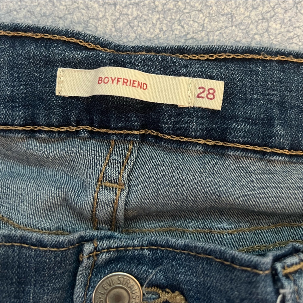 Levi's Blue Boyfriend Distressed Ripped Denim Jeans Size 28 - Picture 8 of 14